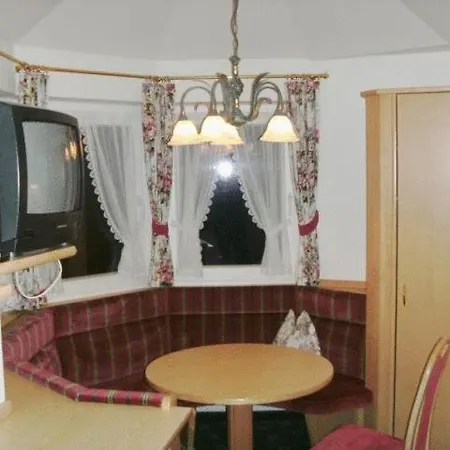 Steiner Nocleg ze śniadaniem